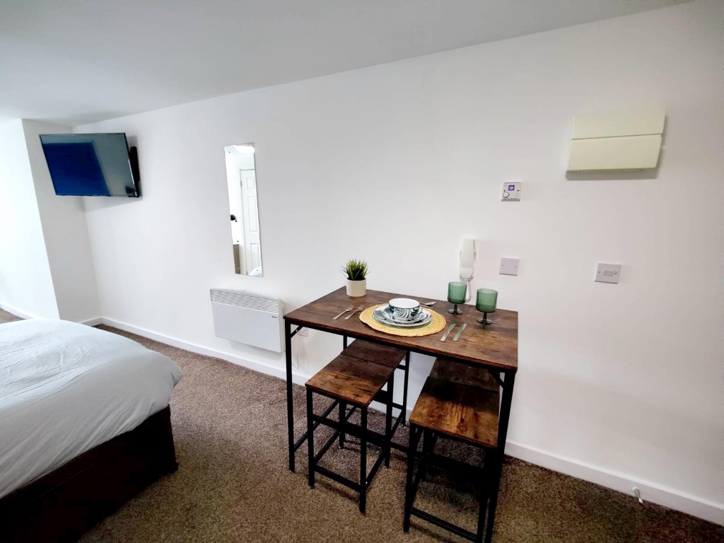  Superior Studio  -  Minerva House  - Gallery -  6
