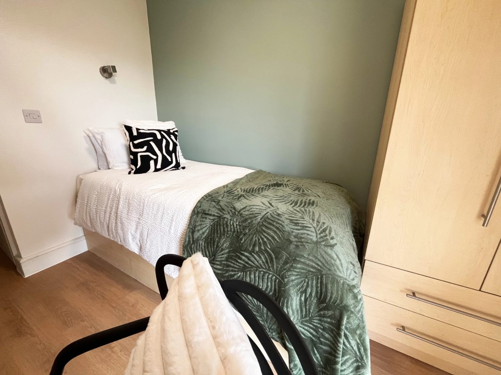 En-Suite - St Andrews Church - Gallery - 1