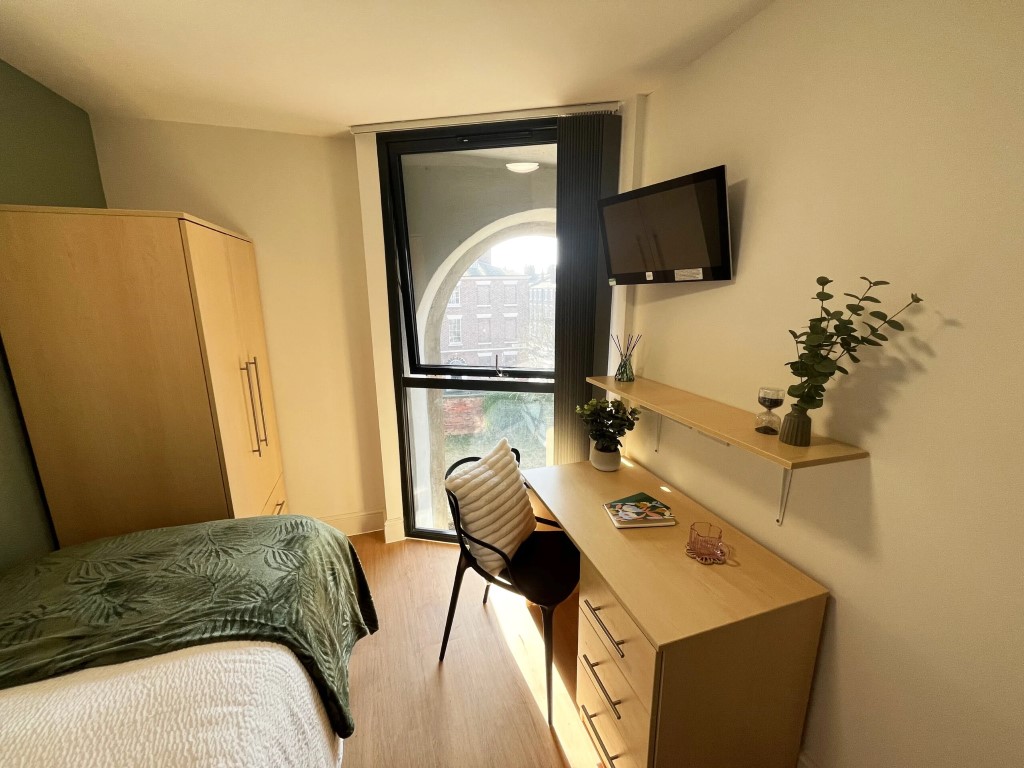  En-Suite  -  St Andrews Church  - Gallery -  6