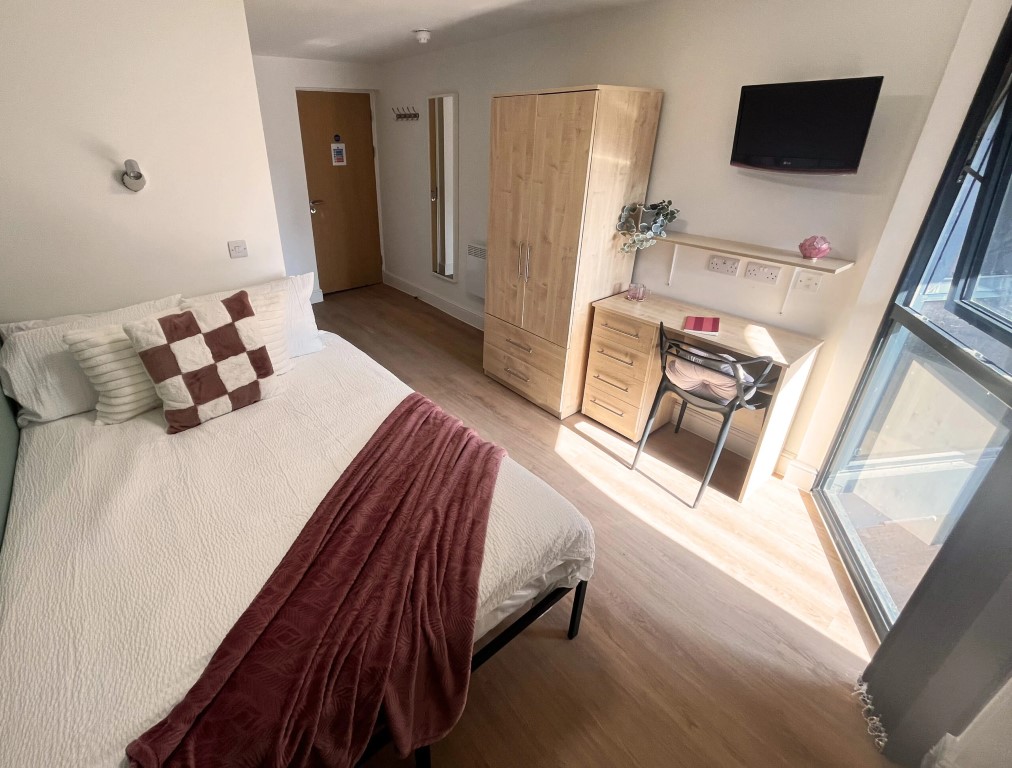 En-Suite Double - St Andrews Church - Gallery - 11