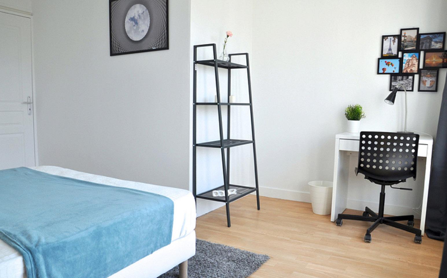 Spacious Room With Balcony - 15m² - NT2 - 7