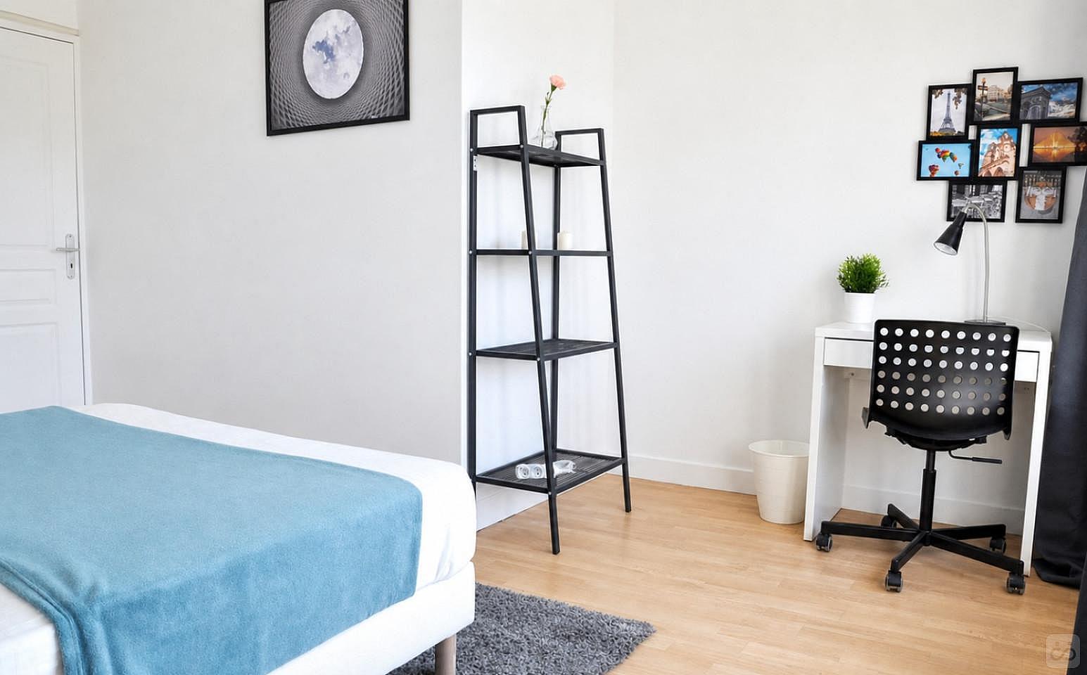 Spacious Room With Balcony - 15m² - NT2 - 22