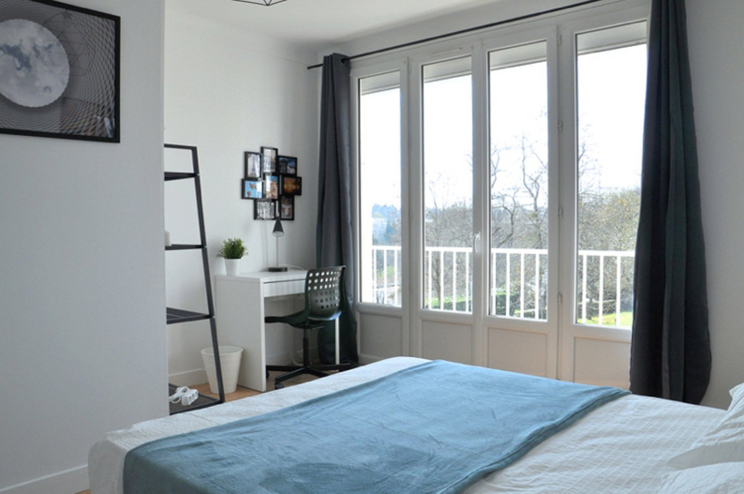 Spacious Room With Balcony - 15m² - NT2 - 14