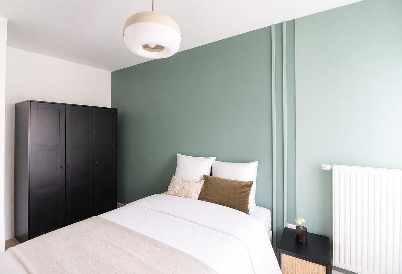 Rent This Beautiful 13 M² Bedroom - 1