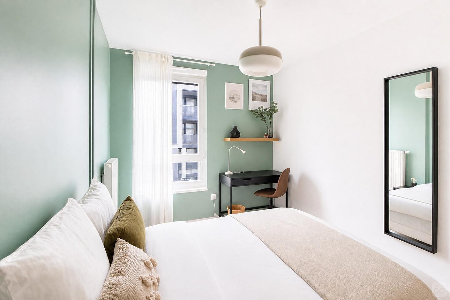 Rent This Beautiful 13 M² Bedroom - 3