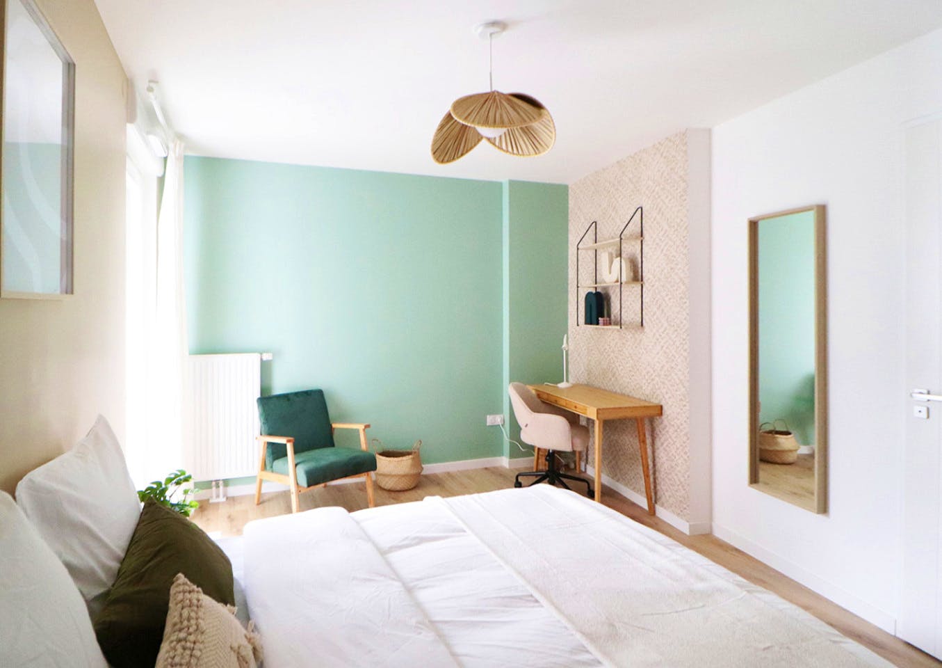  Rent This Marvellous 18 M² Bedroom With Its Private Shower Room  -  Spacious 85 m² apartment to rent in the north of Strasbourg  - Gallery -  2