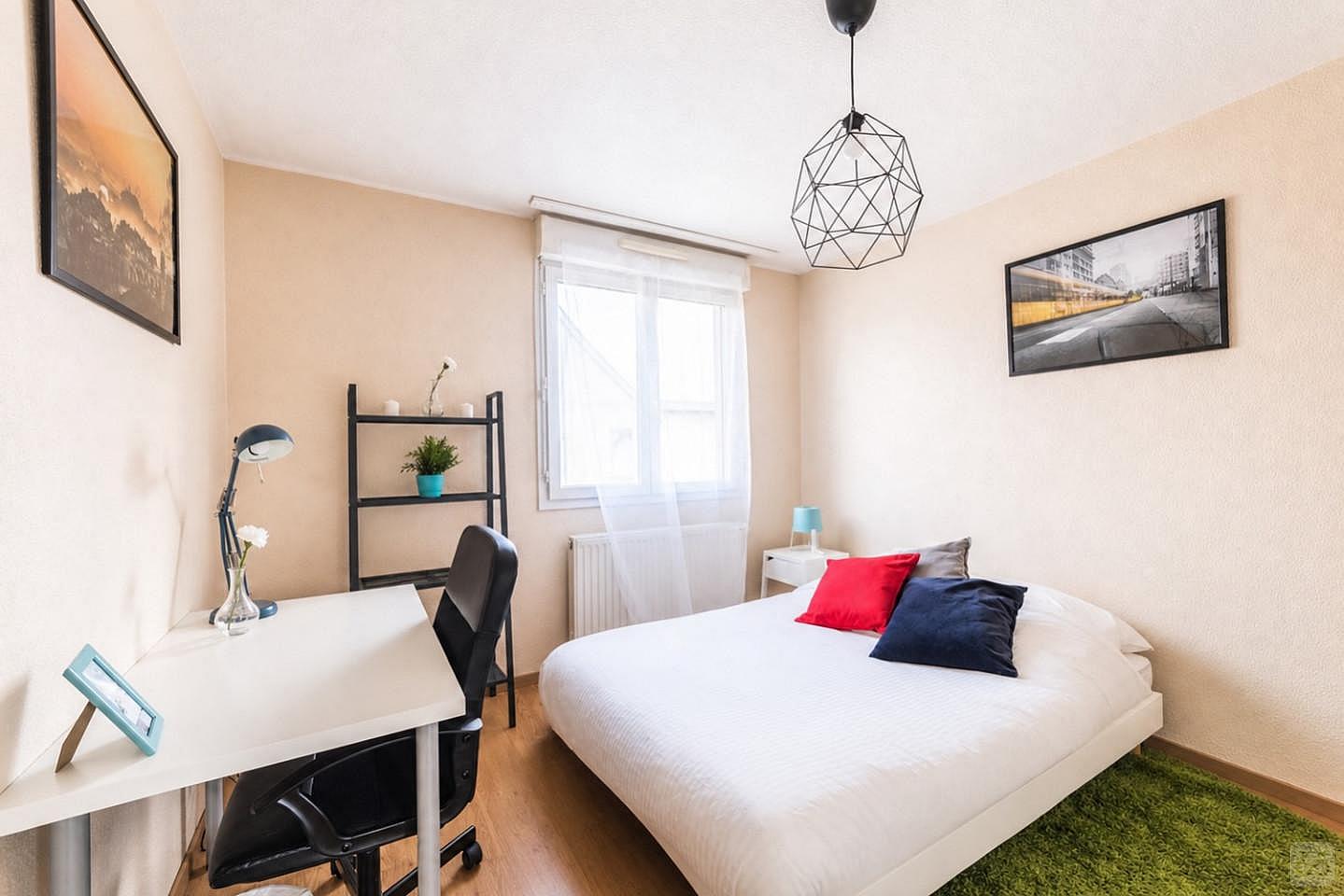Pleasant And Comfortable Room - 17m² - ST60 - 3