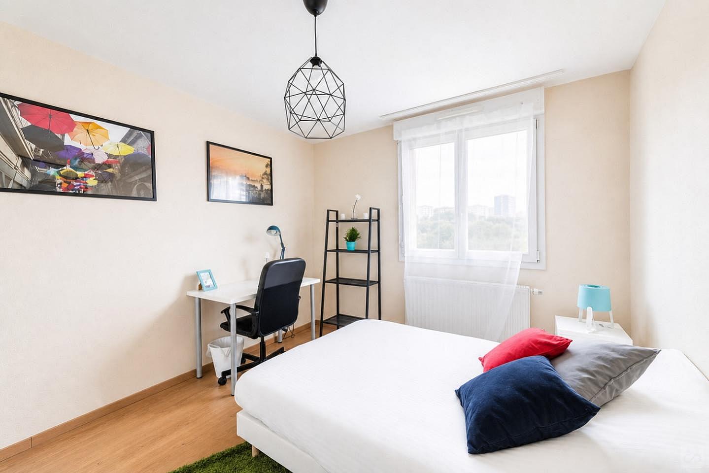 Pleasant And Comfortable Room - 17m² - ST60 - 1