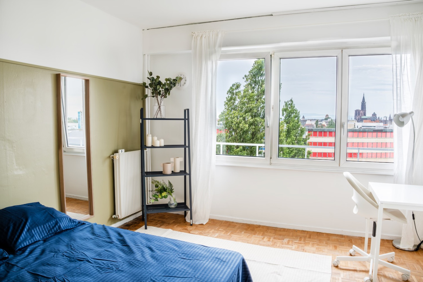 Quiet And Welcoming Room - 16m² - ST8 - Apartment ideally located near the University of Strasbourg - Gallery - 16