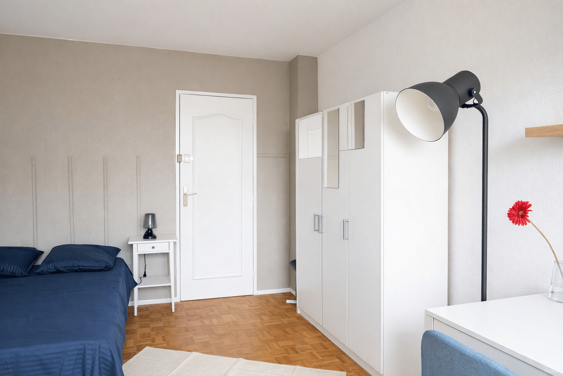 Spacious And Warm Room - 16m² - ST6 - Apartment ideally located near the University of Strasbourg - Gallery - 3