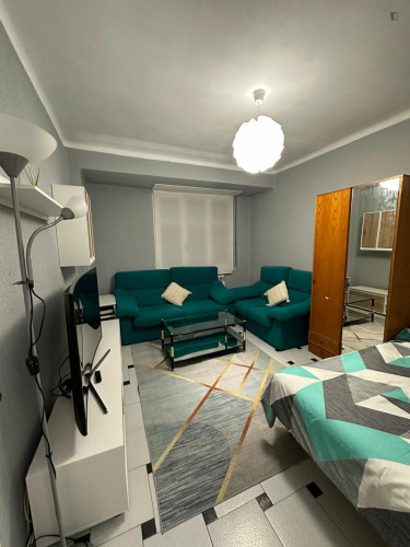 Elegant double bedroom in Bajo