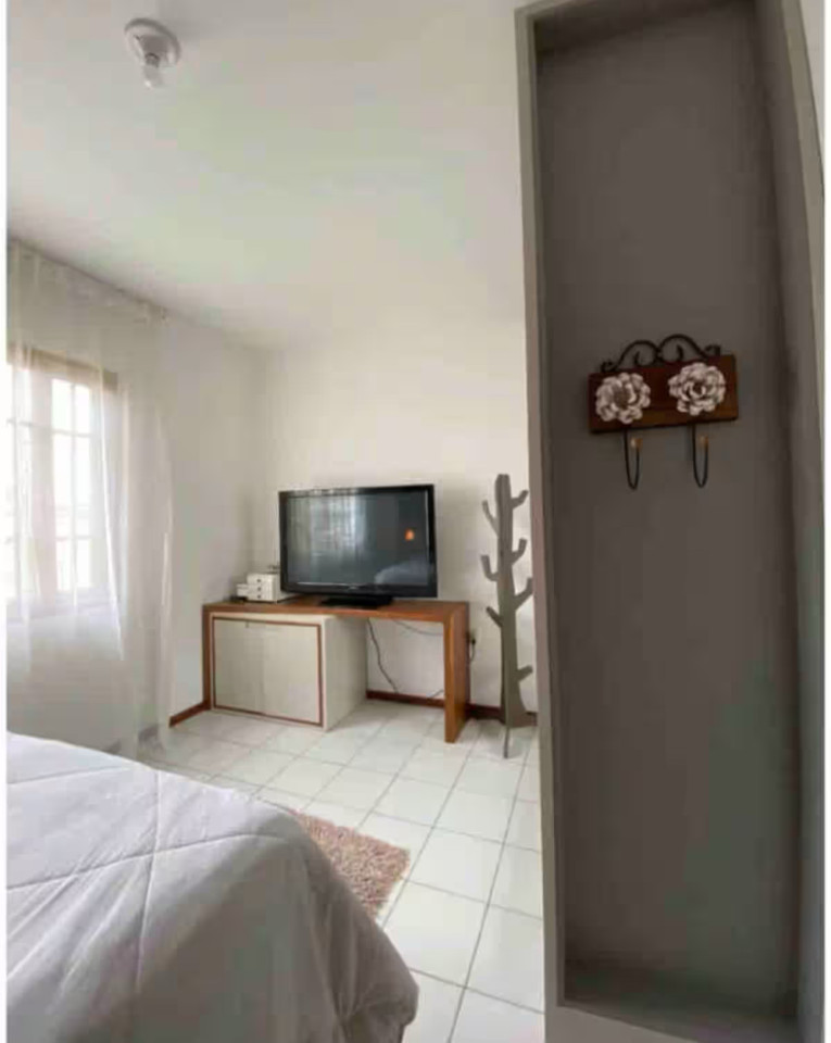  Suíte Ipê  -  Dynamic Coliving Community in Córrego Grande: Live, Work, Connect!  - Gallery -  7