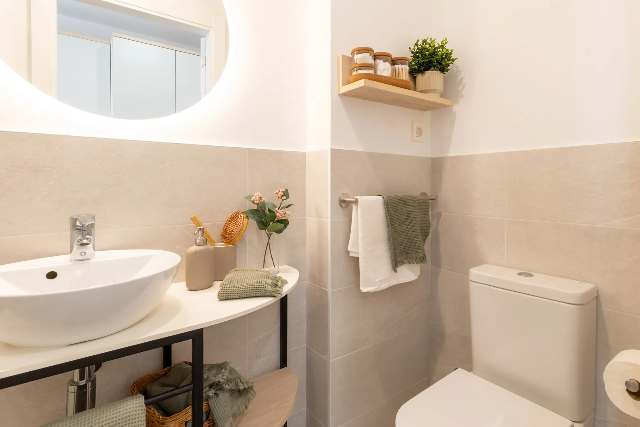  Standard Plus  -  Vibe Sevilla  - Gallery -  7