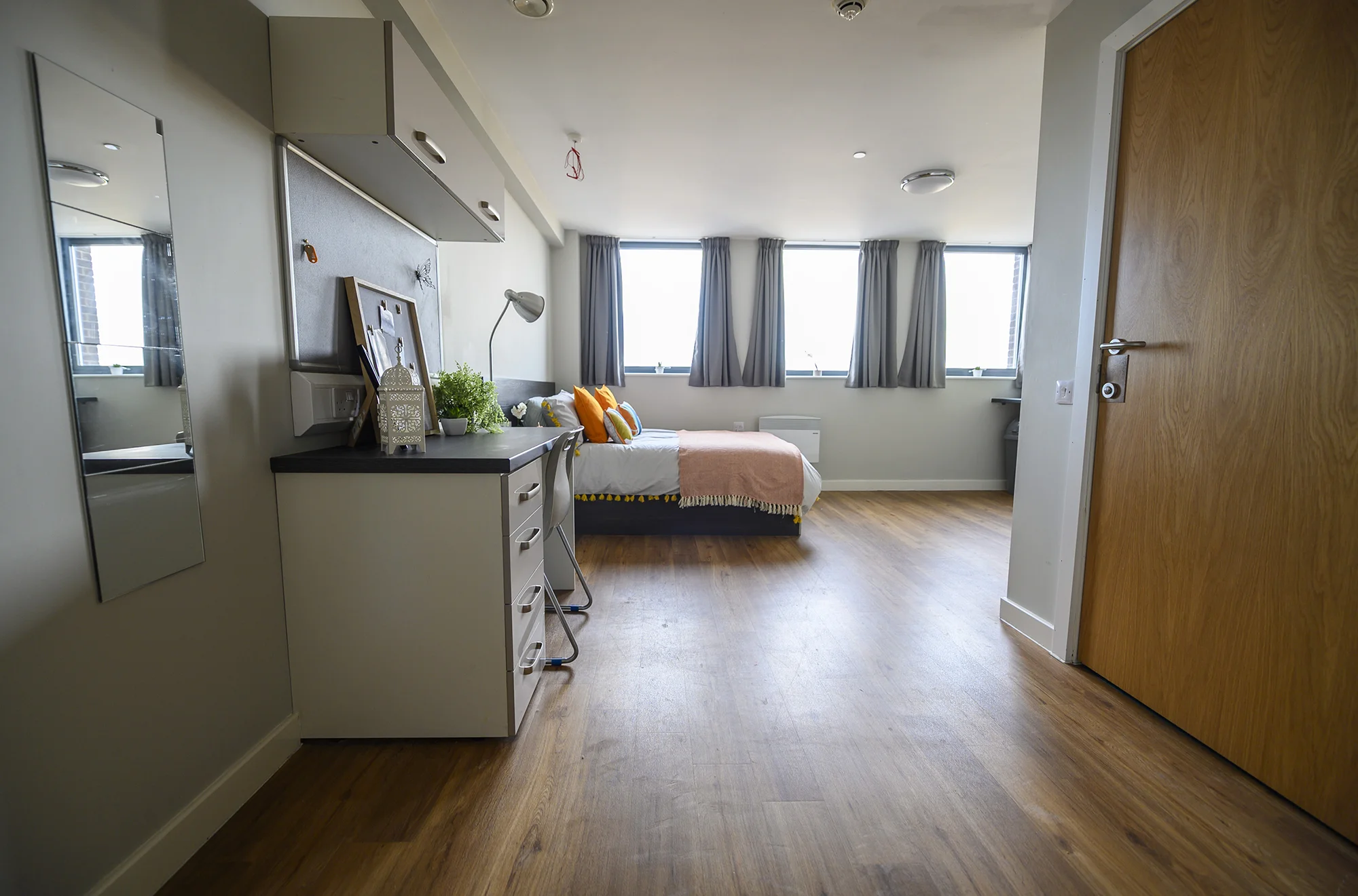  Superior Studio - Double Bed  -  Sovereign Newbank  - Gallery -  7