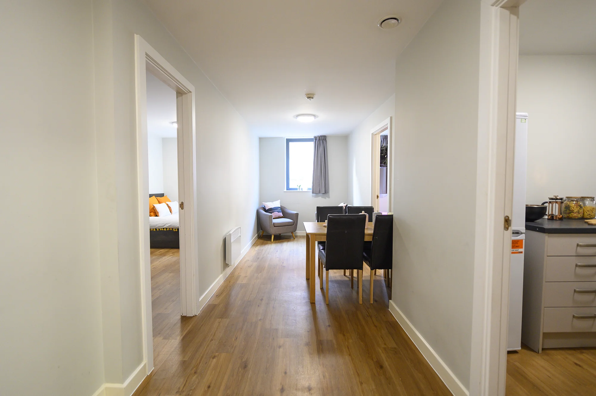  2-Bed Flat - 2 Double Beds  -  Sovereign Newbank  - Gallery -  2