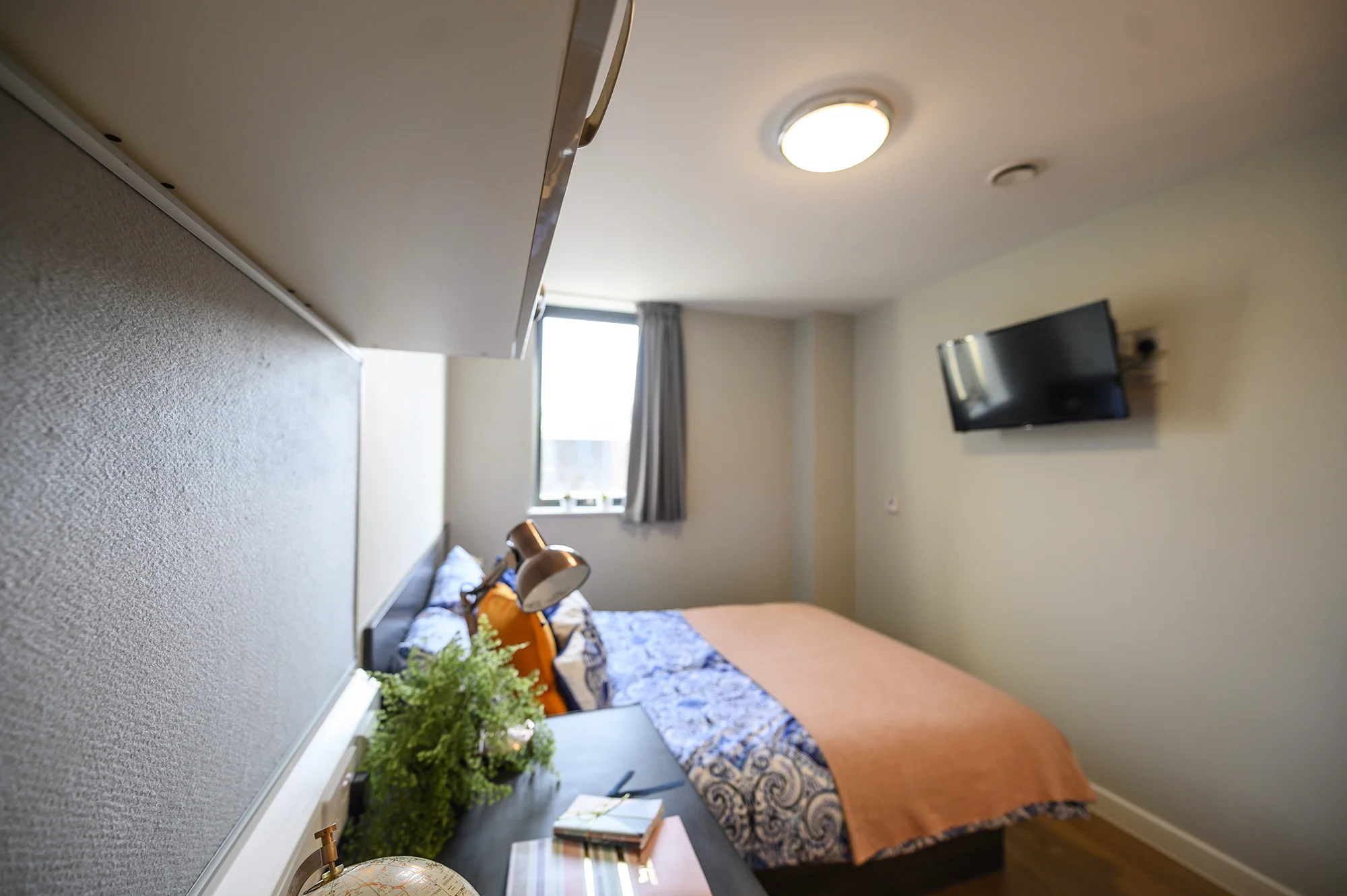  3-Bed Flat - 2 Double/1 Single  -  Sovereign Newbank  - Gallery -  6