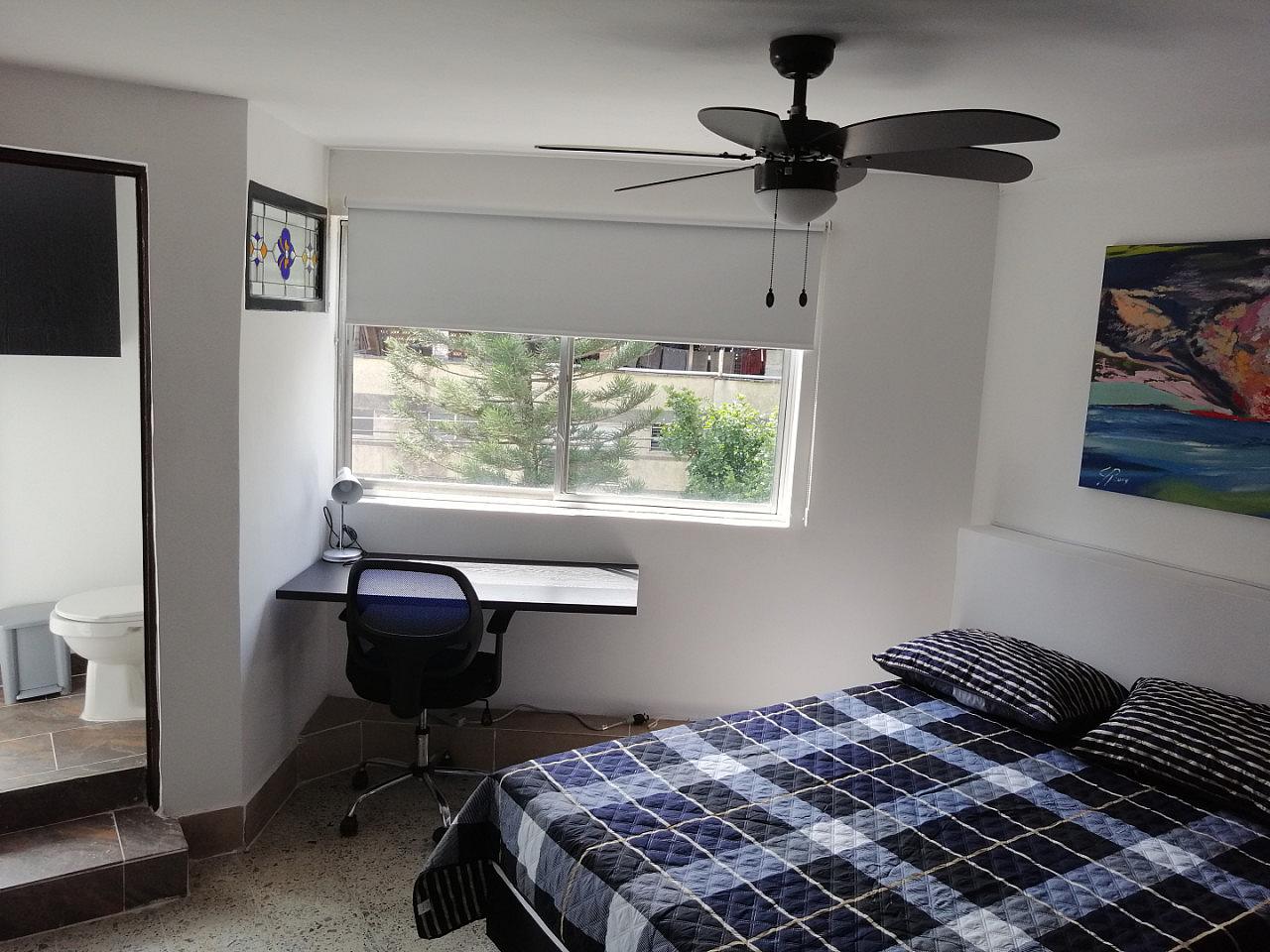 Private Bedroom Private Bathroom Inside, Big Size 402-3 - 2