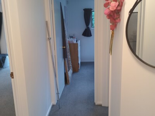 Nice home close to hills+shops - Gallery - 16