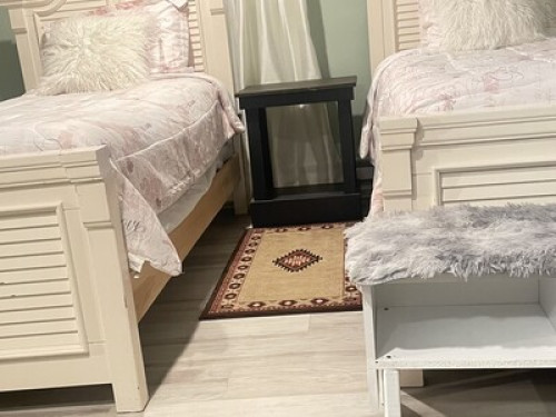 Cozy clean room - Gallery - 2