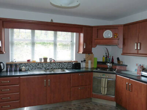 Friendly Home Not Far From The Sea