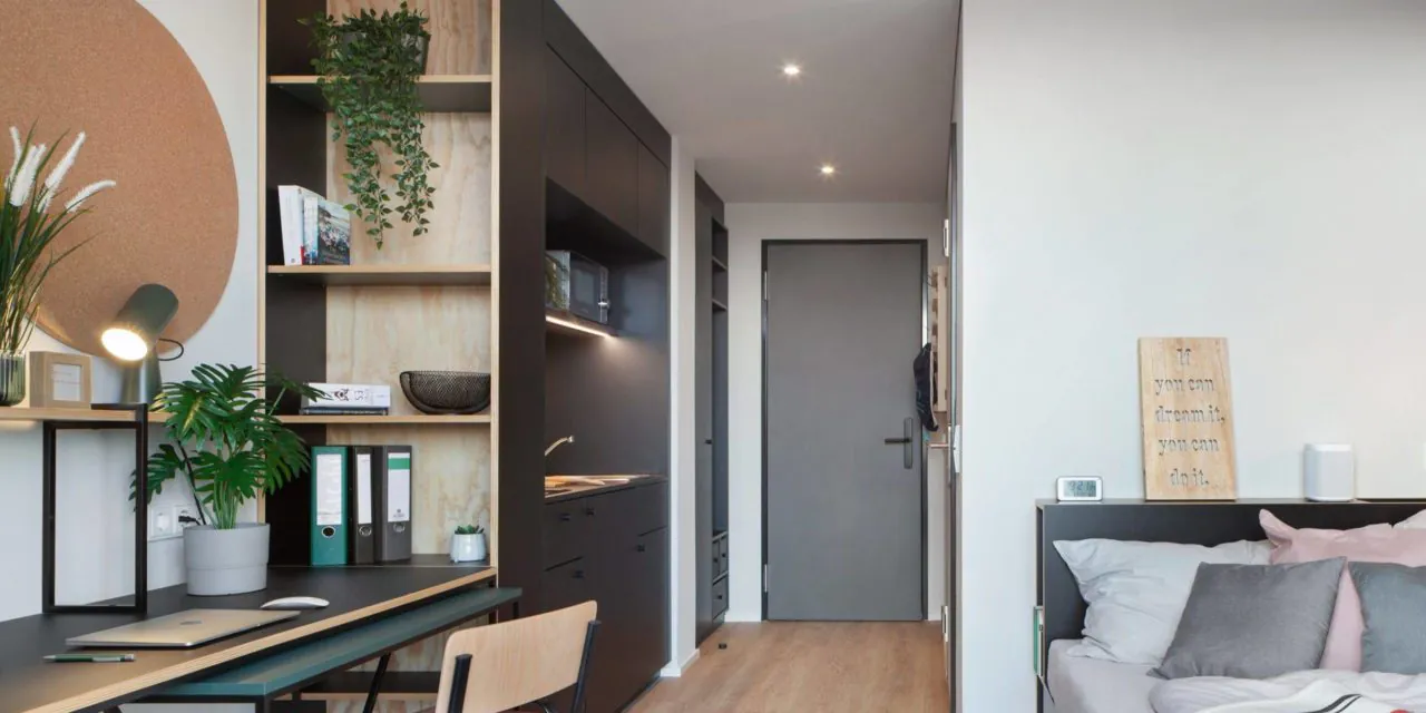  Classic Patio/ Balcony  -  Adlershof  - Gallery -  7