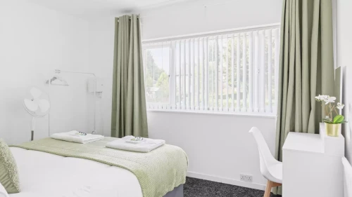 Whole 3 bedrooms apartment in Nottingham - Gallery - 12