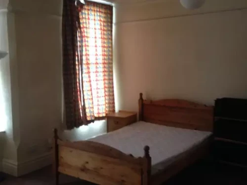 Room in shared apartment in Nottingham - Gallery - 33