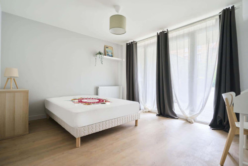 Chambre 2 - Colombes - Rooms