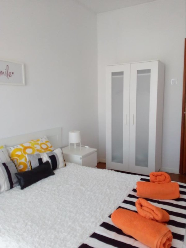  Lila 1(Single Bed)  -  Peniche rooms in the city center  - Gallery -  1