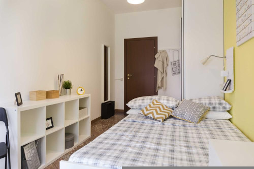 Stanza in Viale Giovanni Vicini