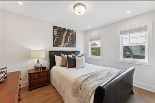 Norman Ave, North Bay