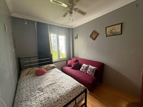 Homely double bedroom in Kurtulus