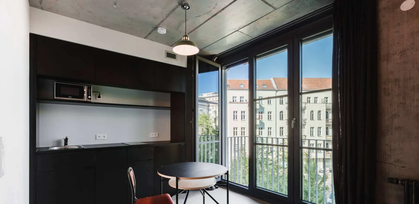  Deluxe Balcony  -  Frankfurter Tor  - Gallery -  5