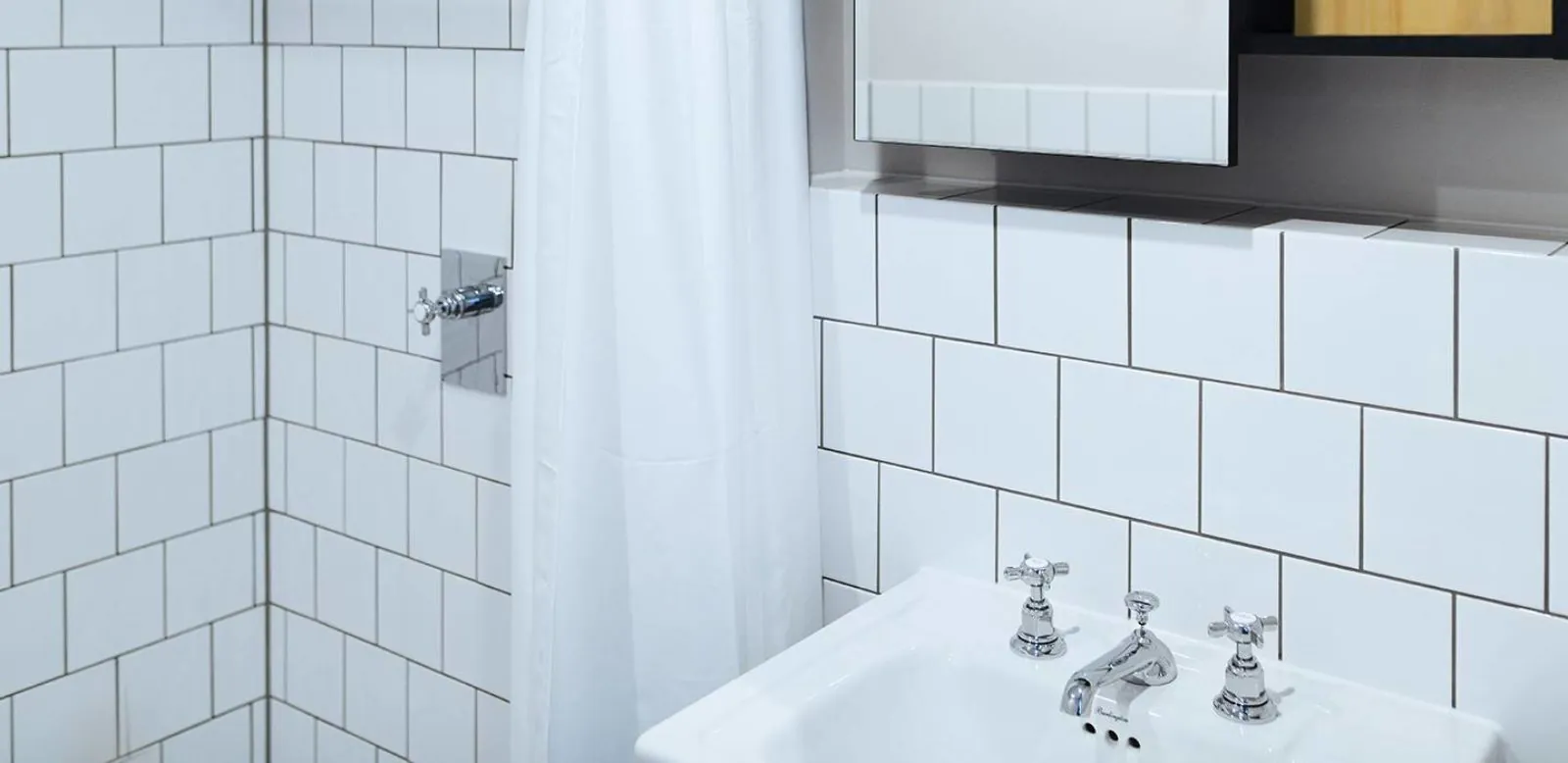  Double  -  Frankfurter Tor  - Gallery -  4