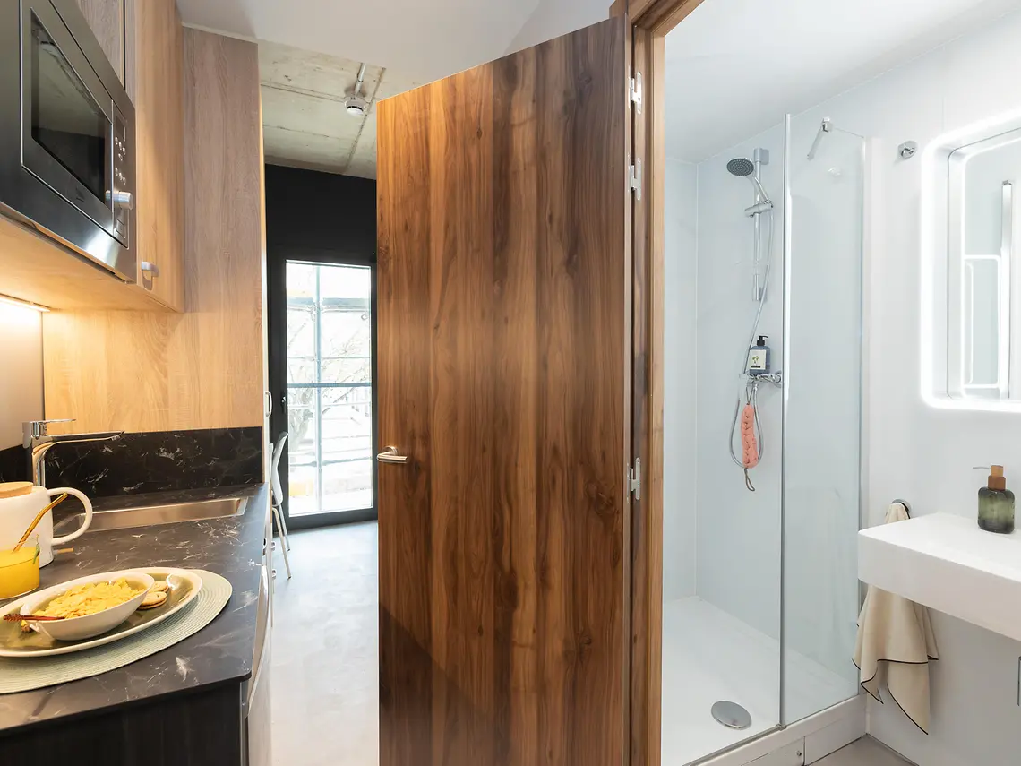  Individual  -  Maria Oliveras  - Gallery -  3