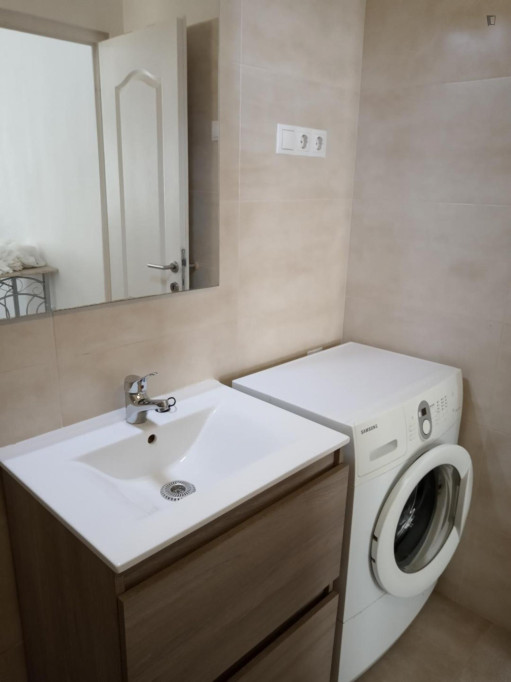 1-bedroom apartment, good vibes studio