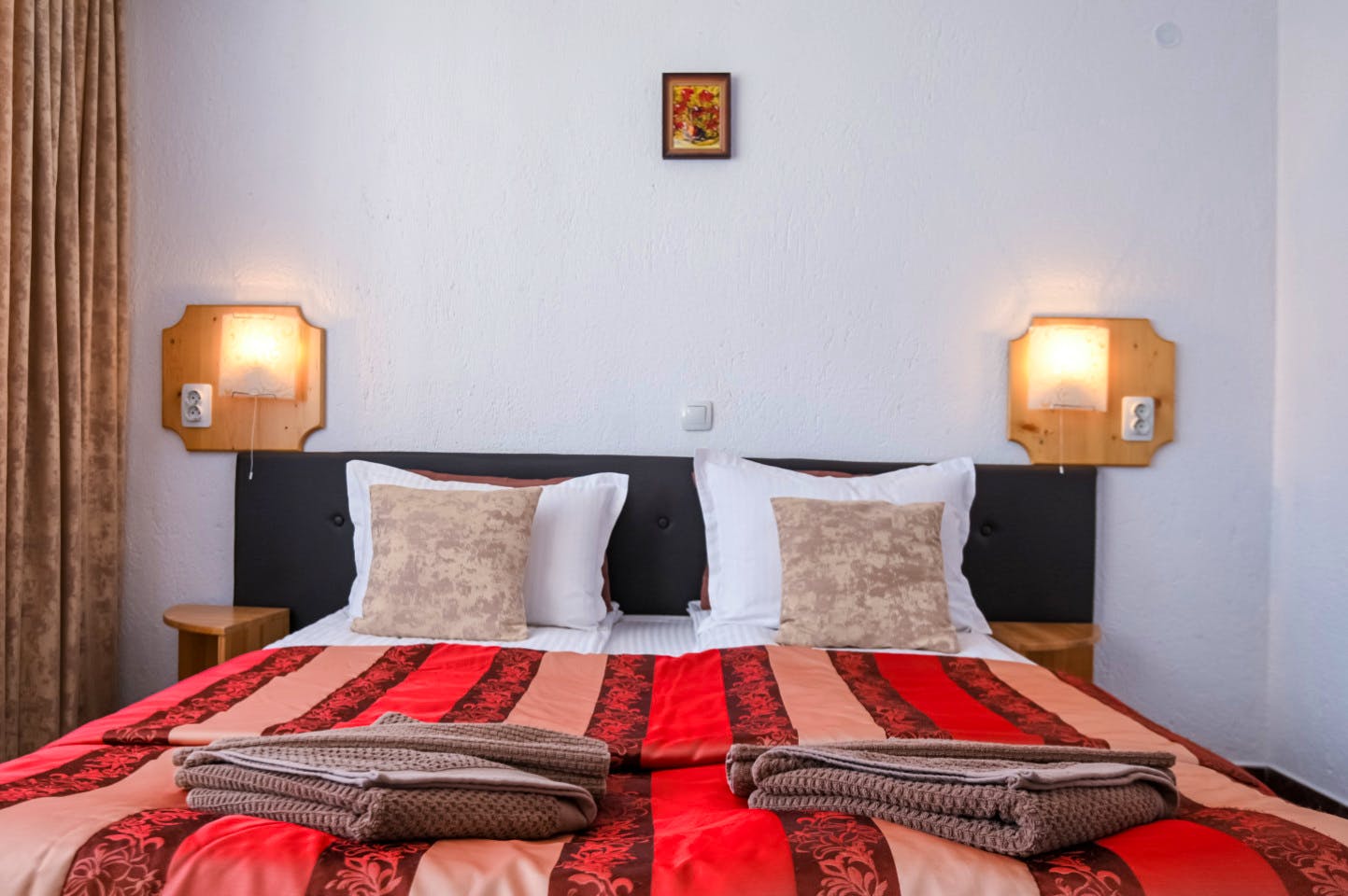  Apartment With Living Room (4 Guests)  -  Engaging Coliving Retreat with Mountain Views Residence  - Gallery -  5