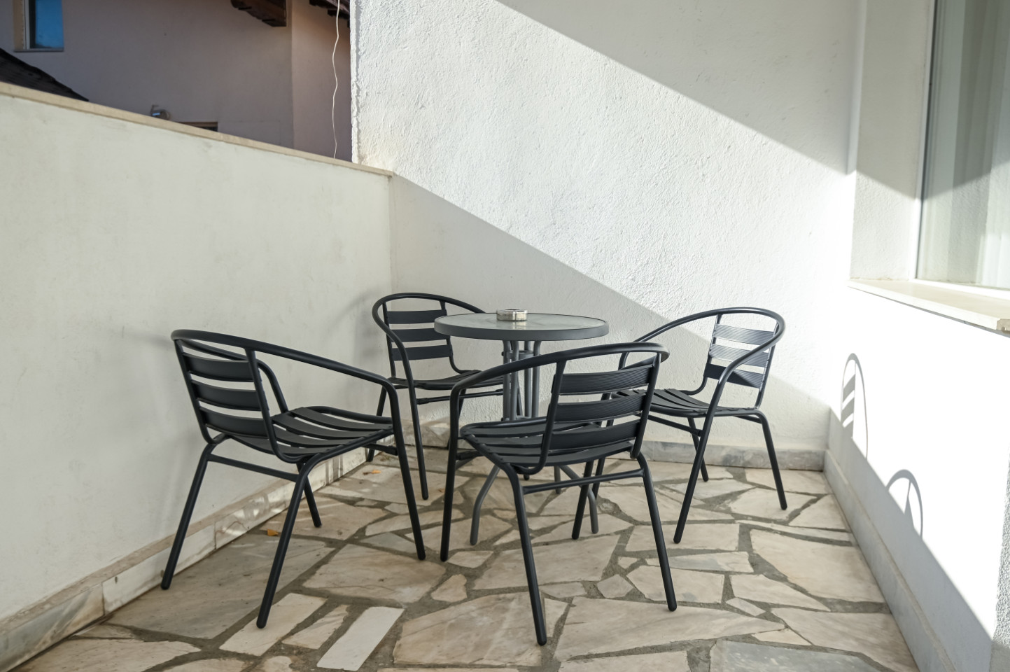  Apartment 2 Bedrooms (4 Guests)  -  Engaging Coliving Retreat with Mountain Views Residence  - Gallery -  12