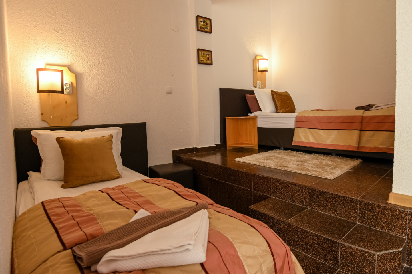  Apartment 2 Bedrooms (4 Guests)  -  Engaging Coliving Retreat with Mountain Views Residence  - Gallery -  9