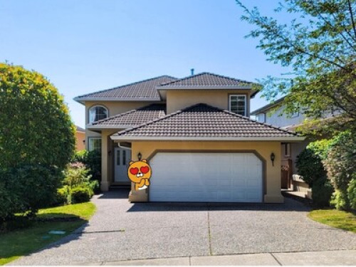 Safe/beautiful house at Coquitlam