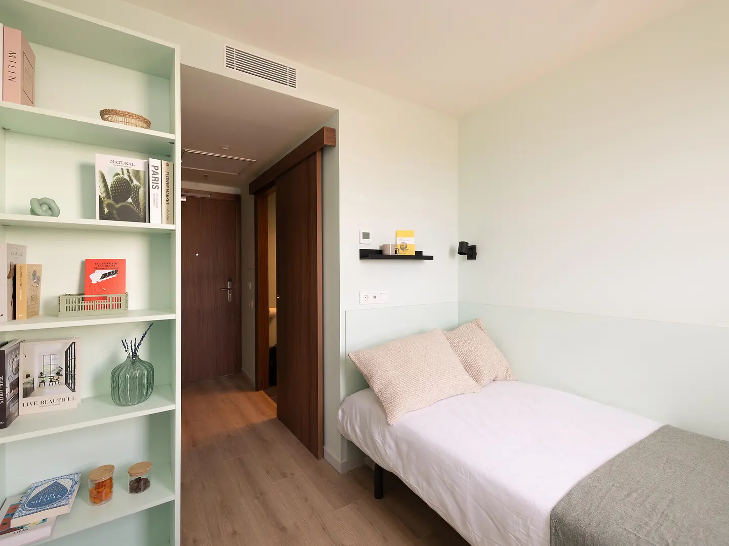  Studio  -  Alba Viu  - Gallery -  1