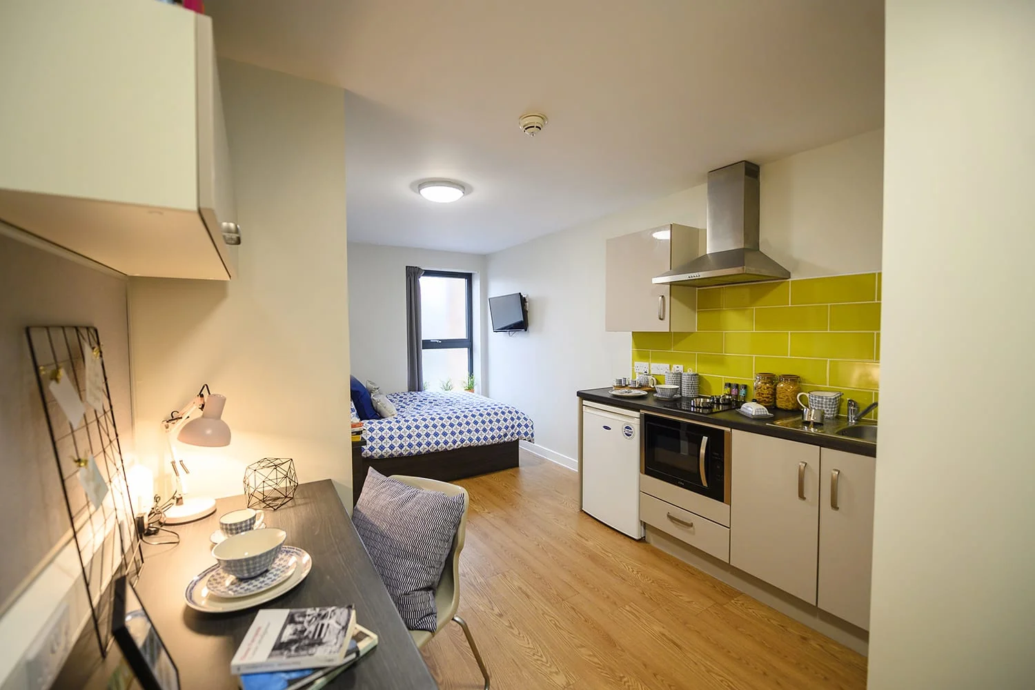 Premium Studio - Double Bed - 3