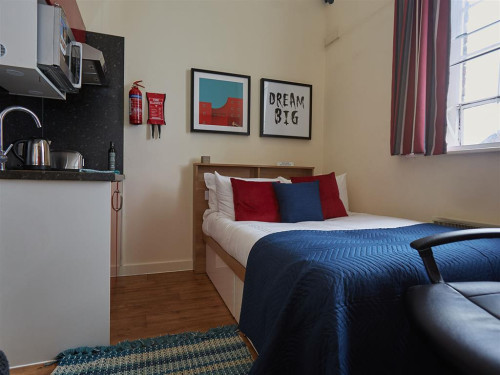 Abbeygate - Gallery - 11