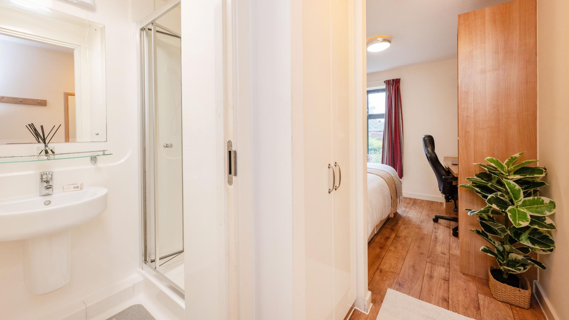 Bronze En-Suite - 4