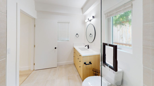 #1858: Hollywood  - Gallery -  5