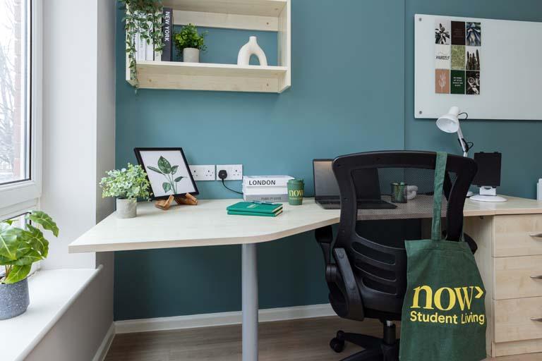  Silver Studio  -  North Court  - Gallery -  5