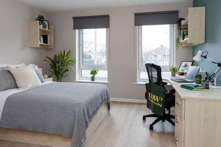  Silver Studio  -  North Court  - Gallery -  4