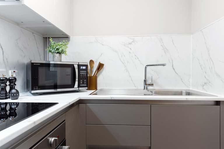  Silver Studio  -  North Court  - Gallery -  7