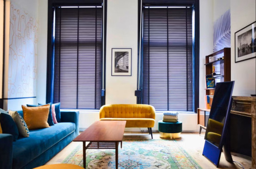 Charming 12-Bedroom Vintage Retreat in Vibrant Etterbeek