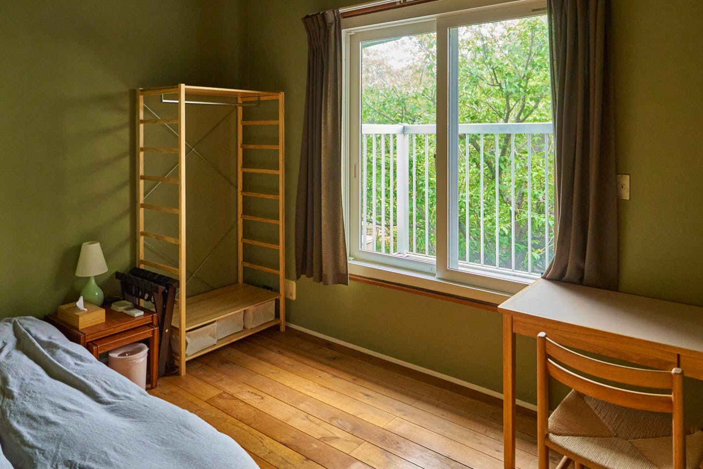  Private Room With Desk And Garden View  -  A Serene Traditional Japanese Residence  - Gallery -  12